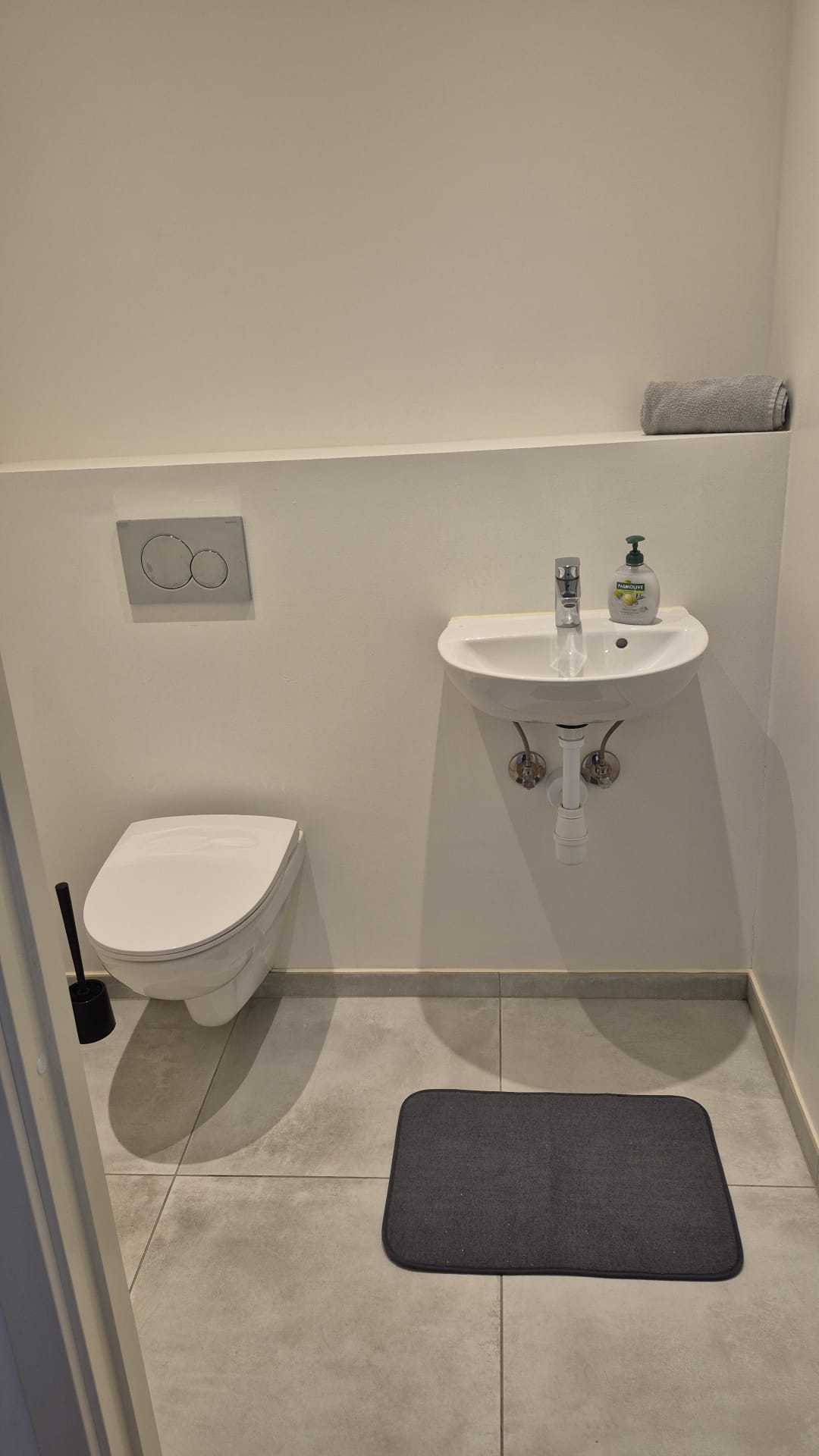 Guest toilet at Aasvej in Solroed